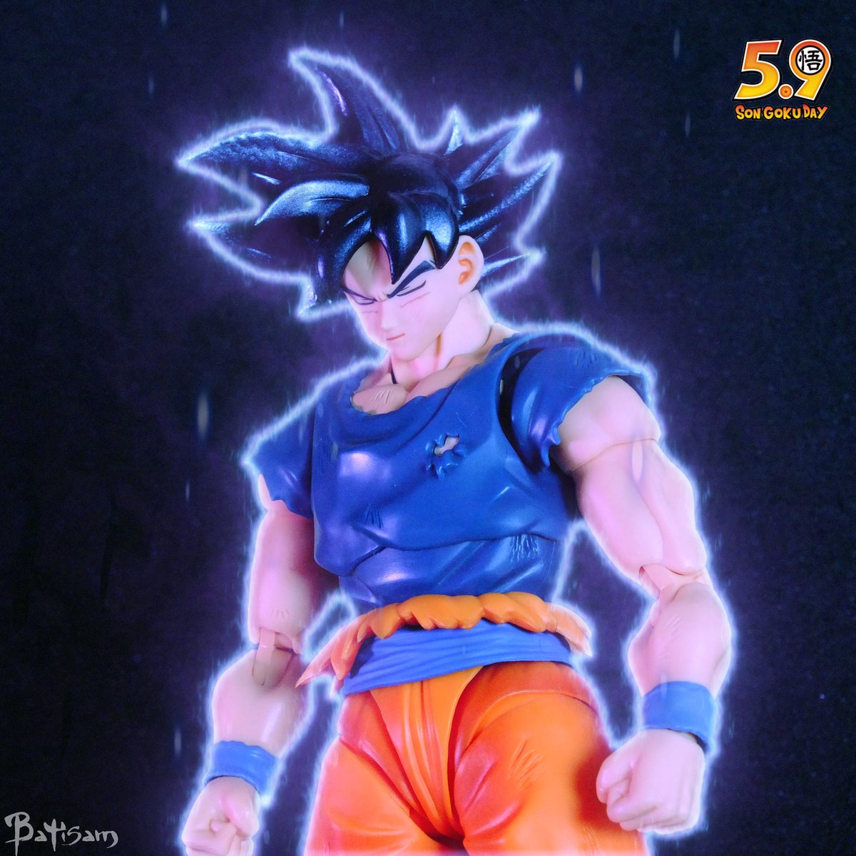 Happy Goku 🐉 Day 🎉#dragonball_nations  @instamashii @TamashiiNations #goku #GokuDay #supersaiyan #dragonballsuper #vegeta #dbs #dbz  #toyphotography #toyphotoawards #toyslagram #ultrainstinctgoku #DragonBallZ #toyartistry #poptoyphotos #shf_db #shfiguarts #actionfigures
