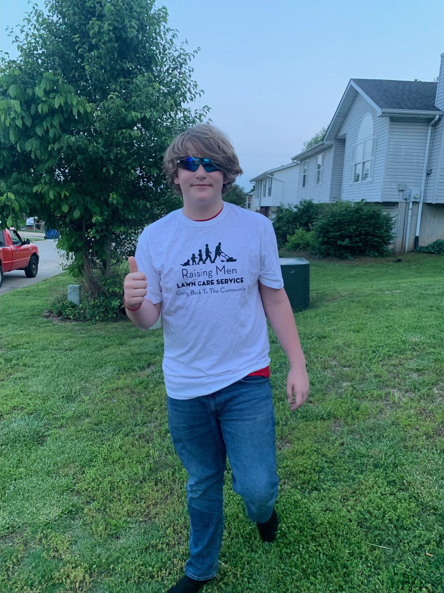 Wyatt of Festus,MO who recently signed up for our 50-yard challenge received his starter pack in the mail which included his Raising Men shirt, safety glasses, and ear protection. He is now fully equipped and ready to take on the challenge ! Do you have any words of advice for…