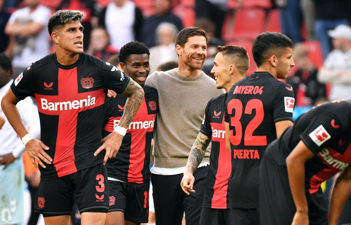 Bayer Leverkusen are now UNBEATEN in all 49 games they have played this season: WWWWDWWWWWWWWWWWWWWDWDWWWWWDWWWWWWDWWWWWWWWDDDWWD The longest unbeaten streak since the introduction of UEFA club competition in 1955-56 season. 👏👏👏