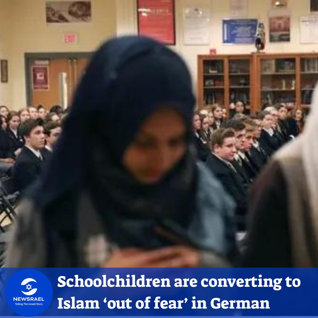Schoolchildren are converting to Islam in German schools as Christian students feel like outsiders and are desperate to try and fit in, a new study has warned.
#GermanySchools
#ReligiousConversion
#IntegrationChallenges
#StudentIdentity
🔍 New English Review