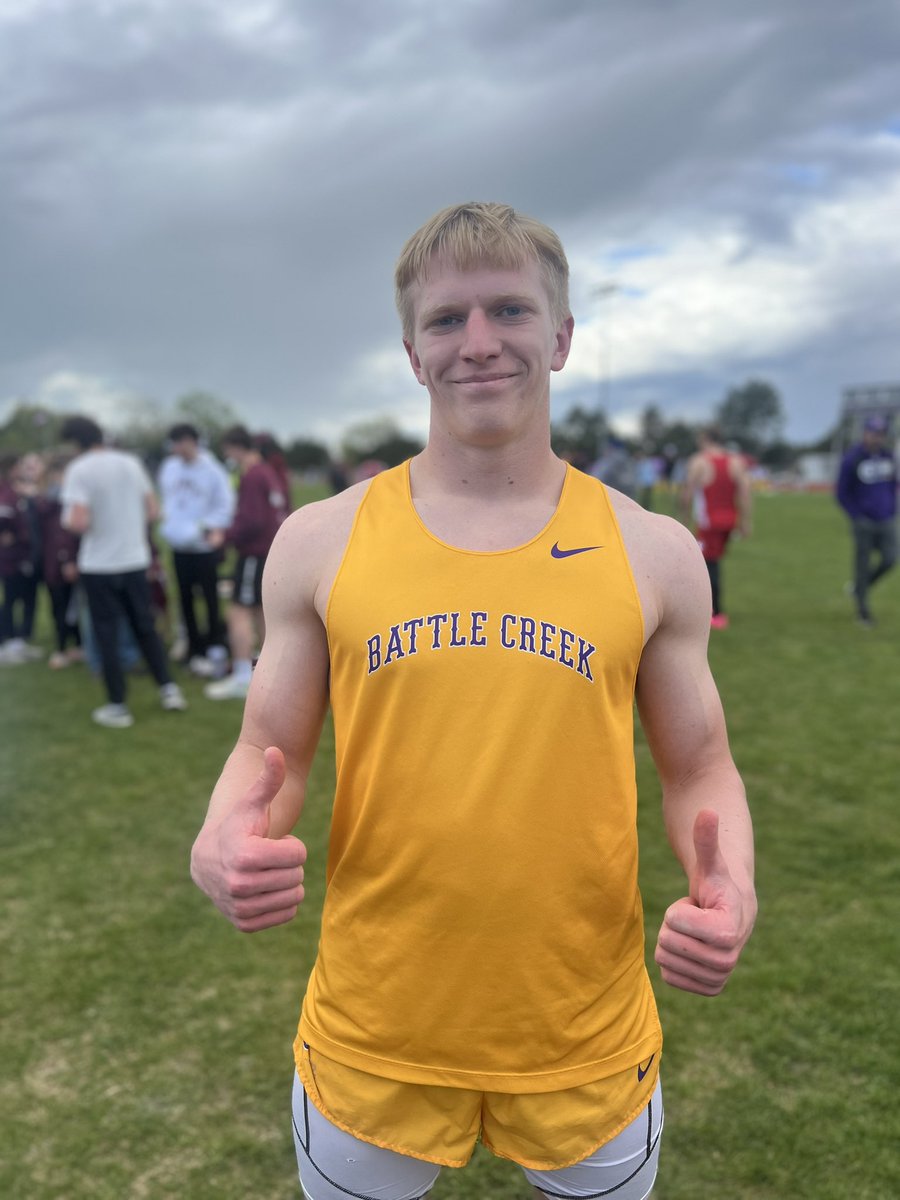 You next state qualifier is Conner Neuhalfen in the 100M, winning the C-5 district in a time of 11.03🥇