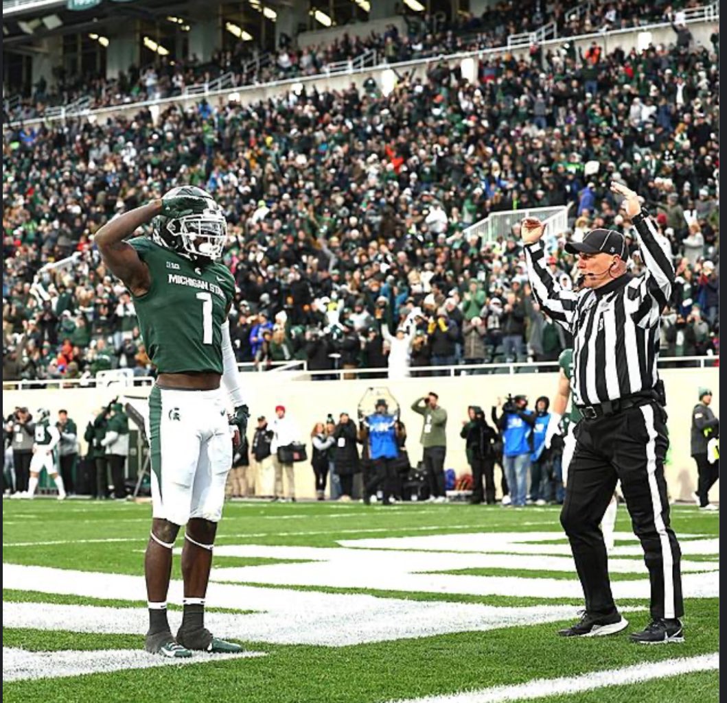 #AGTG I’m Blessed to Receive a Offer from Michigan state @Coach_Smith @KbTheStable @ONEWAYINC1 @JalanSowell @Hunter_DeNote @SeanW_Rivals @ChadSimmons_ @Jxrdan_v