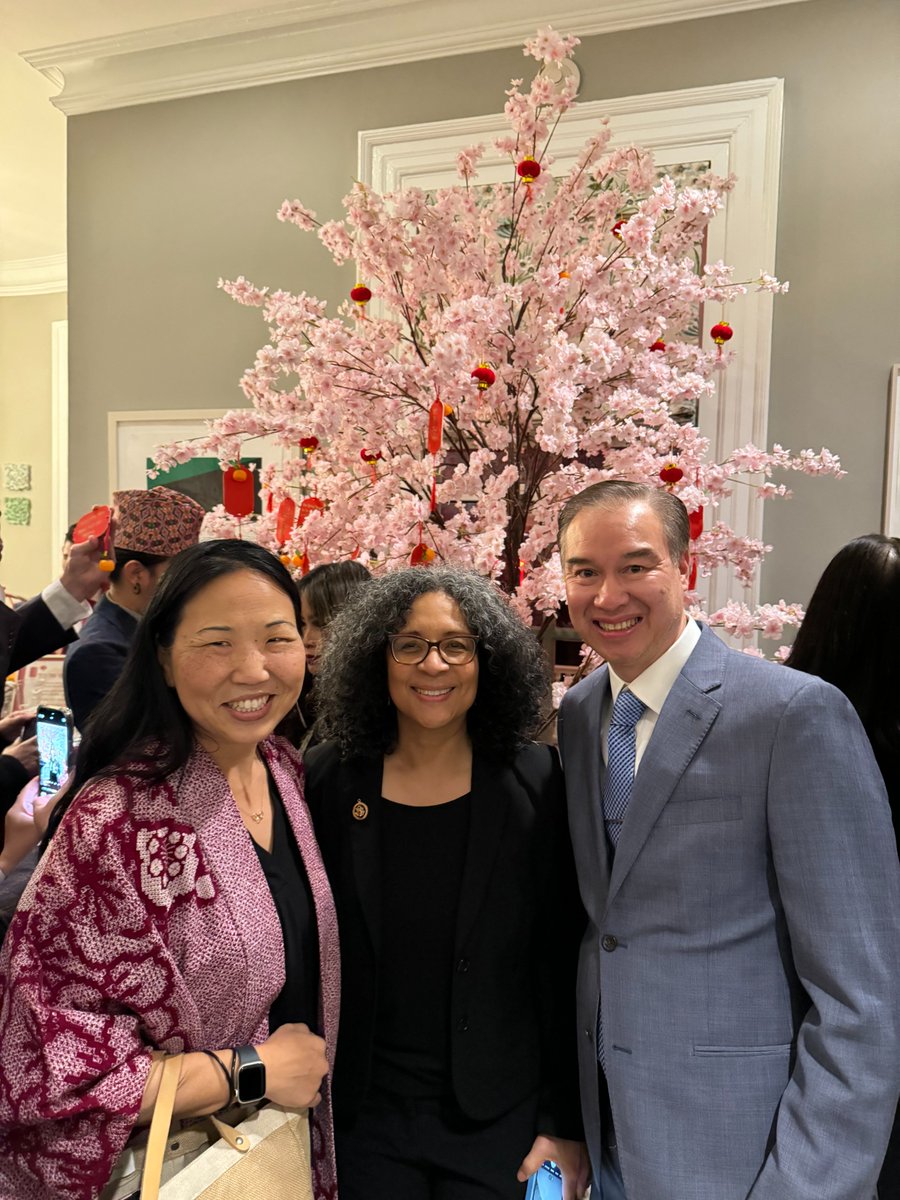 Celebrating #AANHPI Heritage Month by highlighting two of my favorite business owners, Laura Clise at @intentionalitst_ and Kevin Le at Vien Dong in Tacoma.