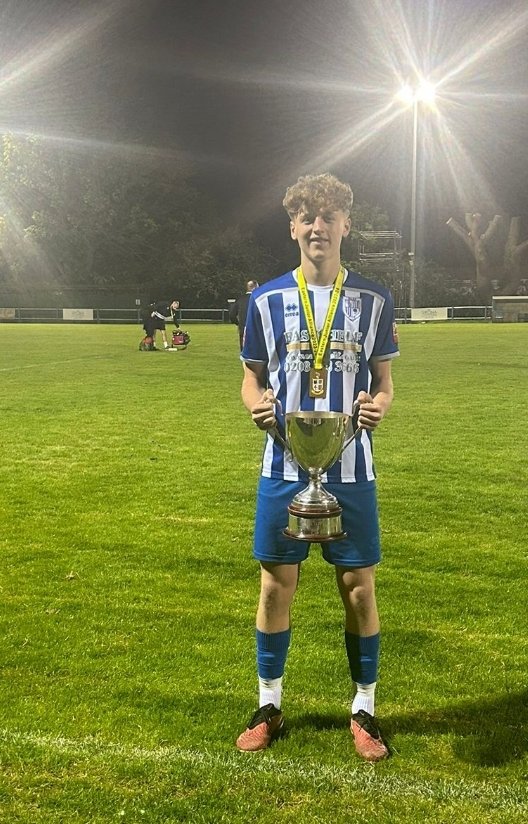 Just got released from hospital after surgery and whilst in alot of pain, the joy this boy gives me is immense! He has had disappointments and tears with not getting a scholarship nor getting into academy football this year whilst being on trial at 3 pro clubs. The resilience He