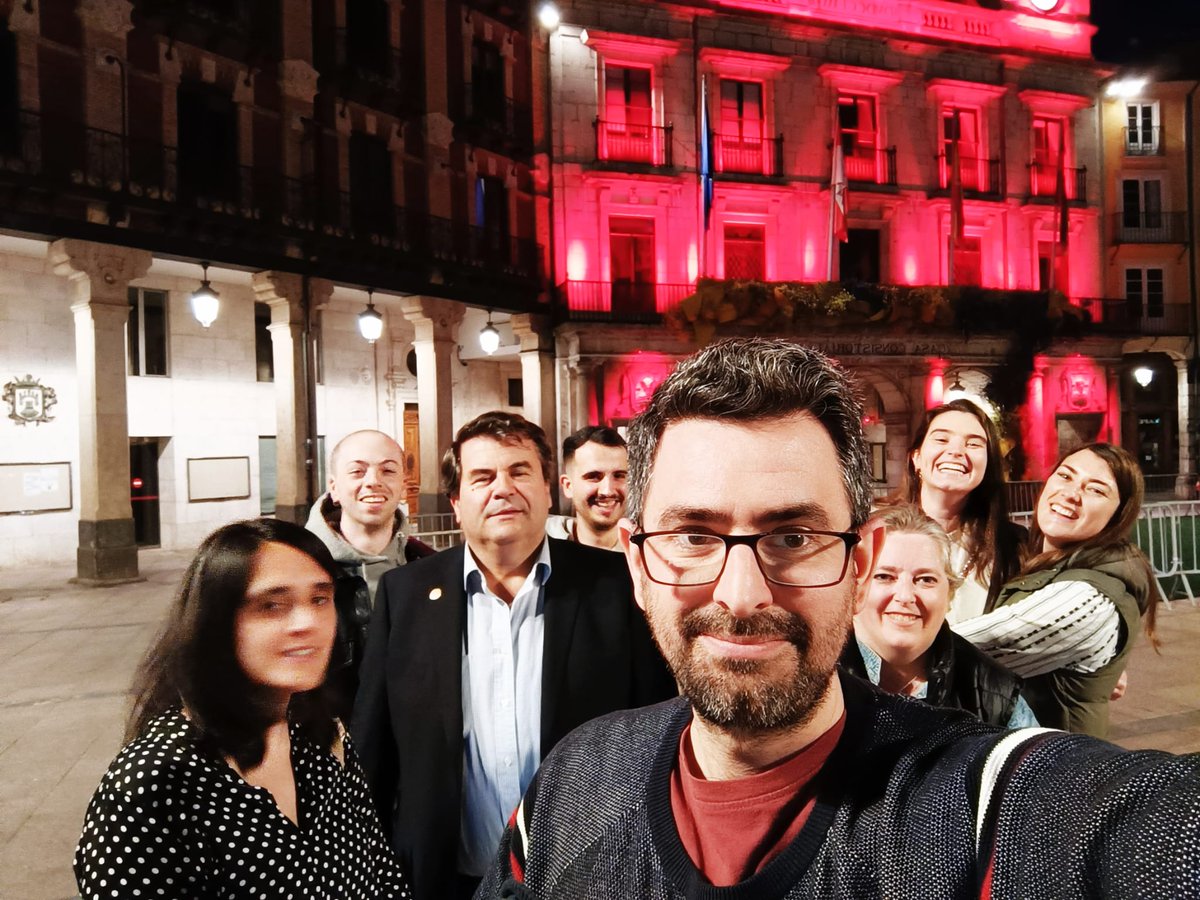 Ángel Pérez Rivera (@angperi) on Twitter photo El #HUBU #Burgos apoya el día de #InsuficienciaCardiaca.
No es solo hacerse la foto. Reivindicamos atención de calidad: #enfermeros #medicos especializados y tiempo-espacio para atender estos pacientes complejos
#NoDejesQueSeApague <a href="/secardiologia/">Soc Esp Cardiología</a> <a href="/ICardiacaSEC/">Asociación Insuficiencia Cardiaca</a> <a href="/AEEC_enfcardio/">Asociacion Española de Enfermeria en Cardiologia</a> El #HUBU #Burgos apoya el día de #InsuficienciaCardiaca.
No es solo hacerse la foto. Reivindicamos atención de calidad: #enfermeros #medicos especializados y tiempo-espacio para atender estos pacientes complejos
#NoDejesQueSeApague <a href="/secardiologia/">Soc Esp Cardiología</a> <a href="/ICardiacaSEC/">Asociación Insuficiencia Cardiaca</a> <a href="/AEEC_enfcardio/">Asociacion Española de Enfermeria en Cardiologia</a>