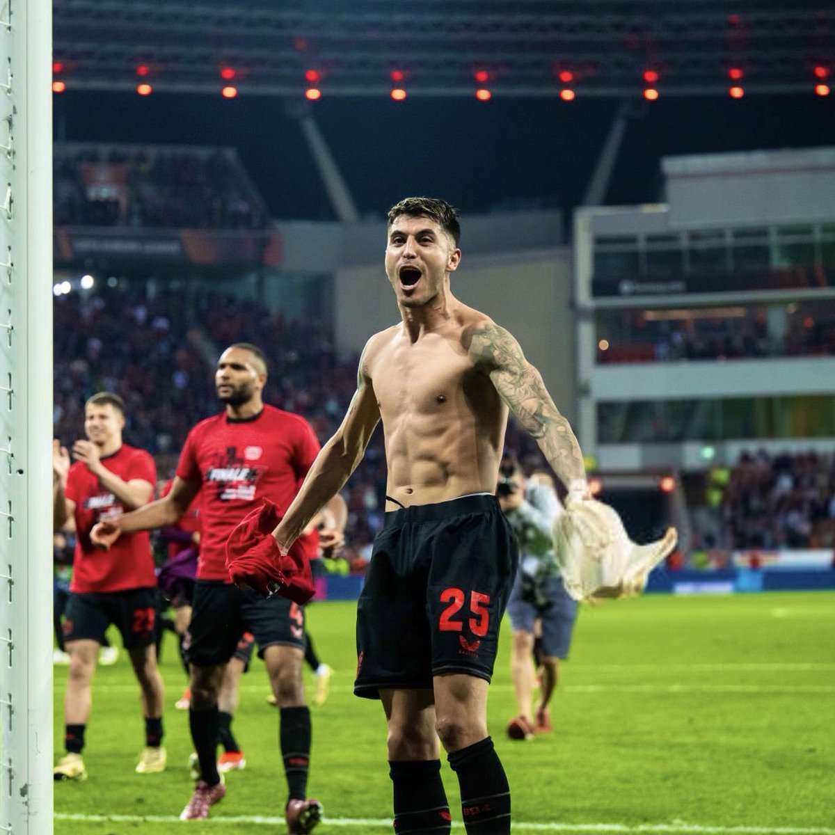 Sí, porque ambos se fueron cogidos a lo RIVER en semifinales.