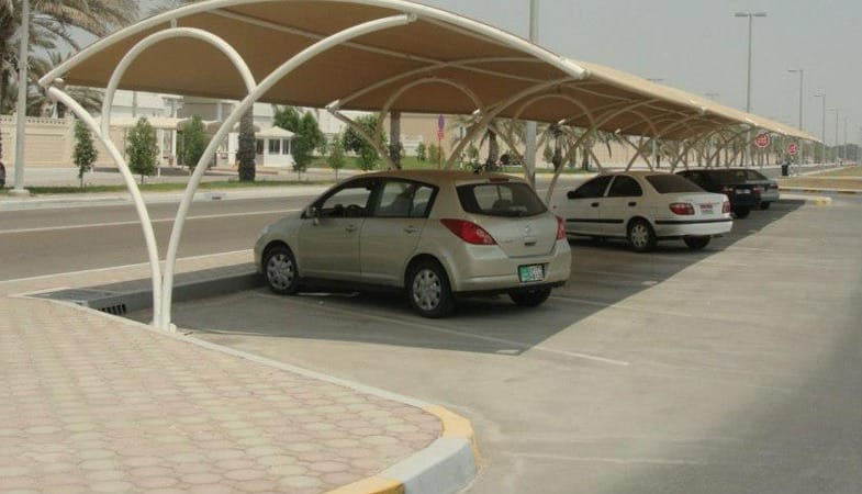 "Todos quieren estacionarse en la sombra, pero nadie quiere plantar un árbol".
- Visto por ahí -
#OndaDeCalor