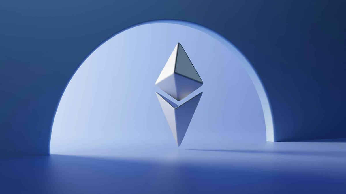 Why Ethereum Gas Fees Have Fallen to Their Lowest Level Since 2020 The low price of transacting is a result of the flight of activity away from Ethereum's base layer to its layer 2 networks, particularly following March’s Dencun upgrade. @httpsageyd reports 🗞️ Read more:…