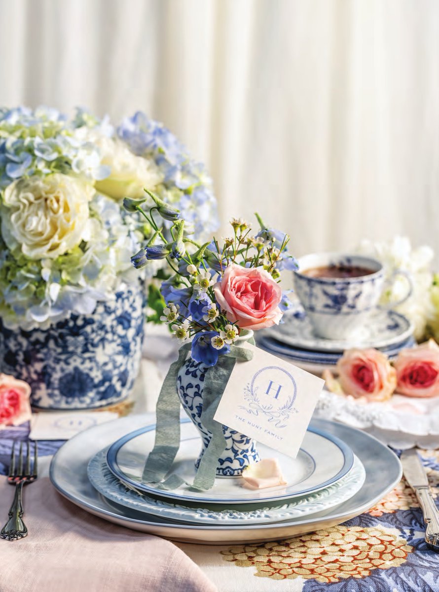 Perfect for a Mother’s Day place setting, a chinoiserie vase fastened with an elegant calling card doubles as a sweet memento for the occasion. Find more inspiration for Mother’s Day entertaining in our May/June 2024 issue.

#southernladymag #mothersday #chinoiserie #placesetting