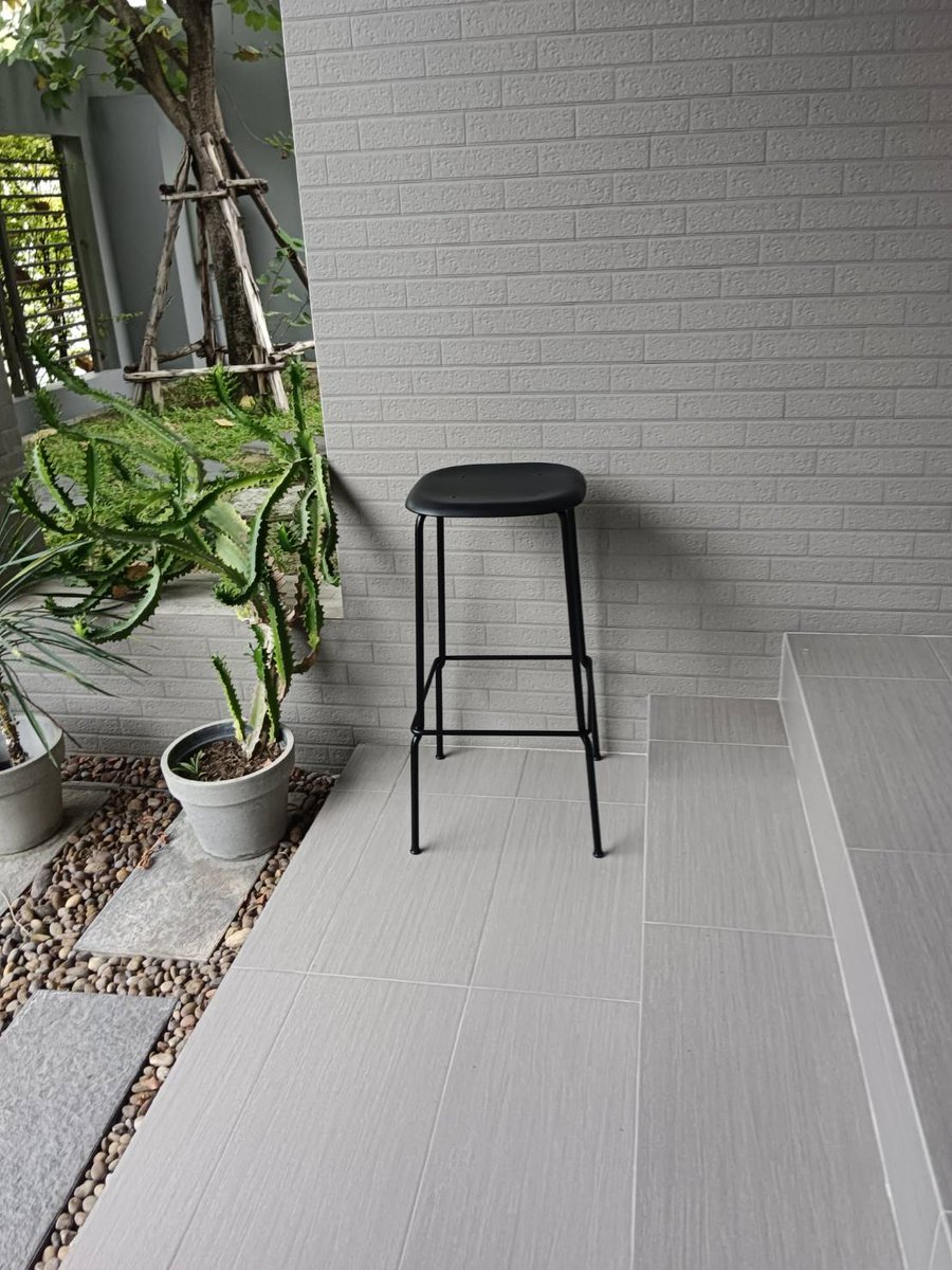 SudjaiMove's tweet image. #SoftEdge P30 H75, Bar Stool, B. Black p.c. steel  -Black stained oak ( RAL 9005 )

*N24050402 งานซ่อม 
ผลงานการส่งมอบของพวกเรา
#iweb3 #krsuccess #furniture #photography #delivery #ssudjai #norsedelivery