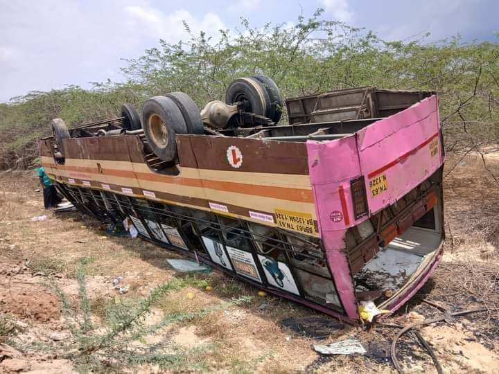 TN Govt owned 'STALIN BUS' met with accident at Keelakarai, Ramnad.

20 Passengers were injured.

It's becoming a new normal nowadays!