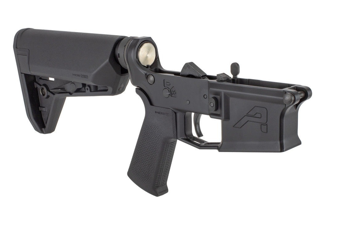Aero Precision M4E1 AR15 lower with flared magwell, enlarged integral trigger guard, Magpul grip & SL-S stock for $219/ea with code SAVE12 here: mrgunsngear.org/3Omlk23 Sale ends tonight 🇺🇸 #AR15