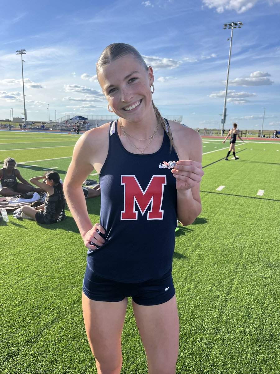 🚨🚨NEW SCHOOL RECORD (3 of 3)🚨🚨 Junior Harli Omli broke the 24-year old school record for the 200m with a time of 24.07. The previous record of 24.54 was set in 2000 by Julie Curtis. Congrats, Harli!! 🎉 #mhstf24