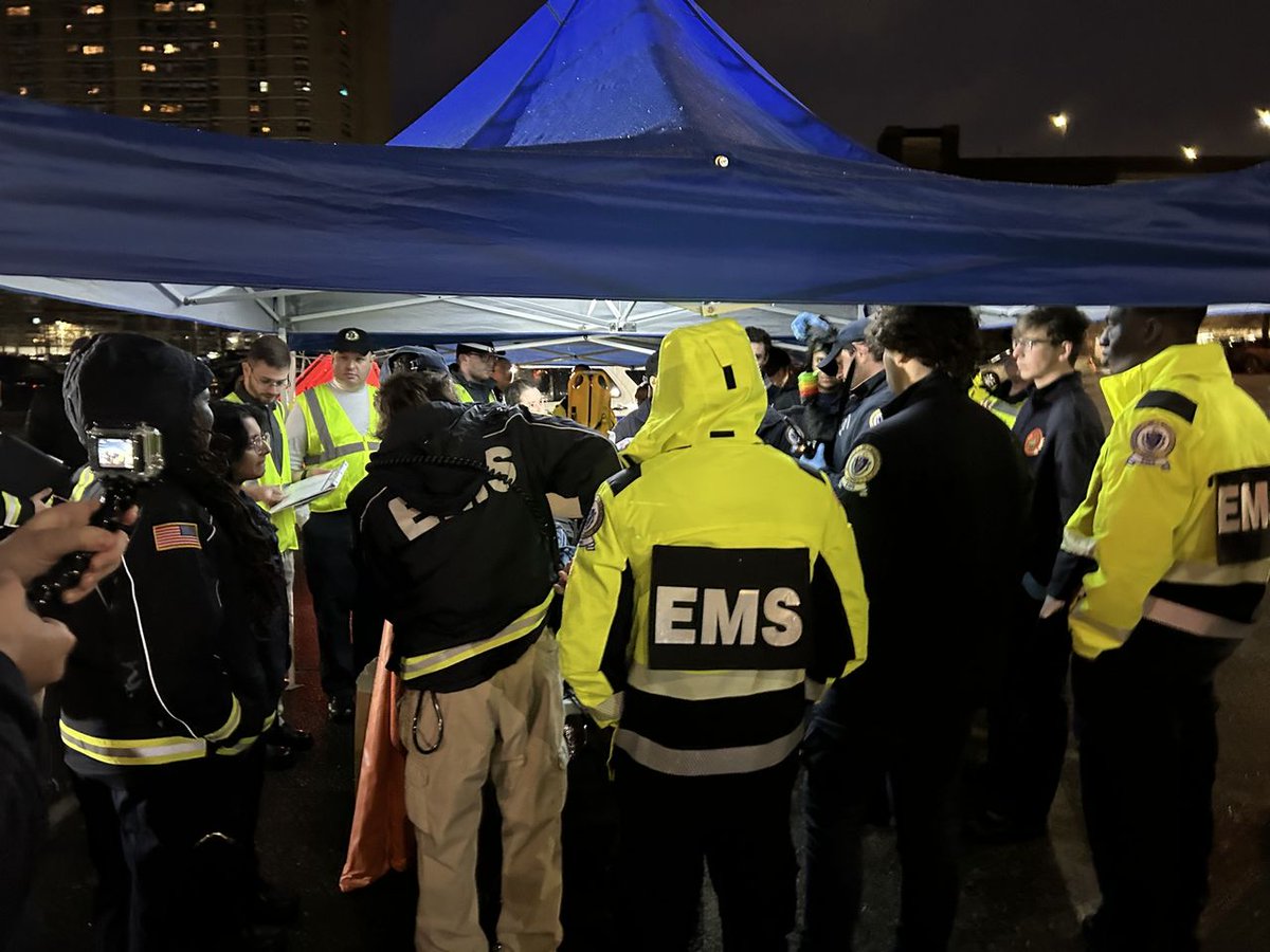 We had a great training opportunity in March with a simulated MCI Drill at the Tsongas Center. Thanks to tremendous efforts from many volunteers, we had a realistic experience and learned a lot!