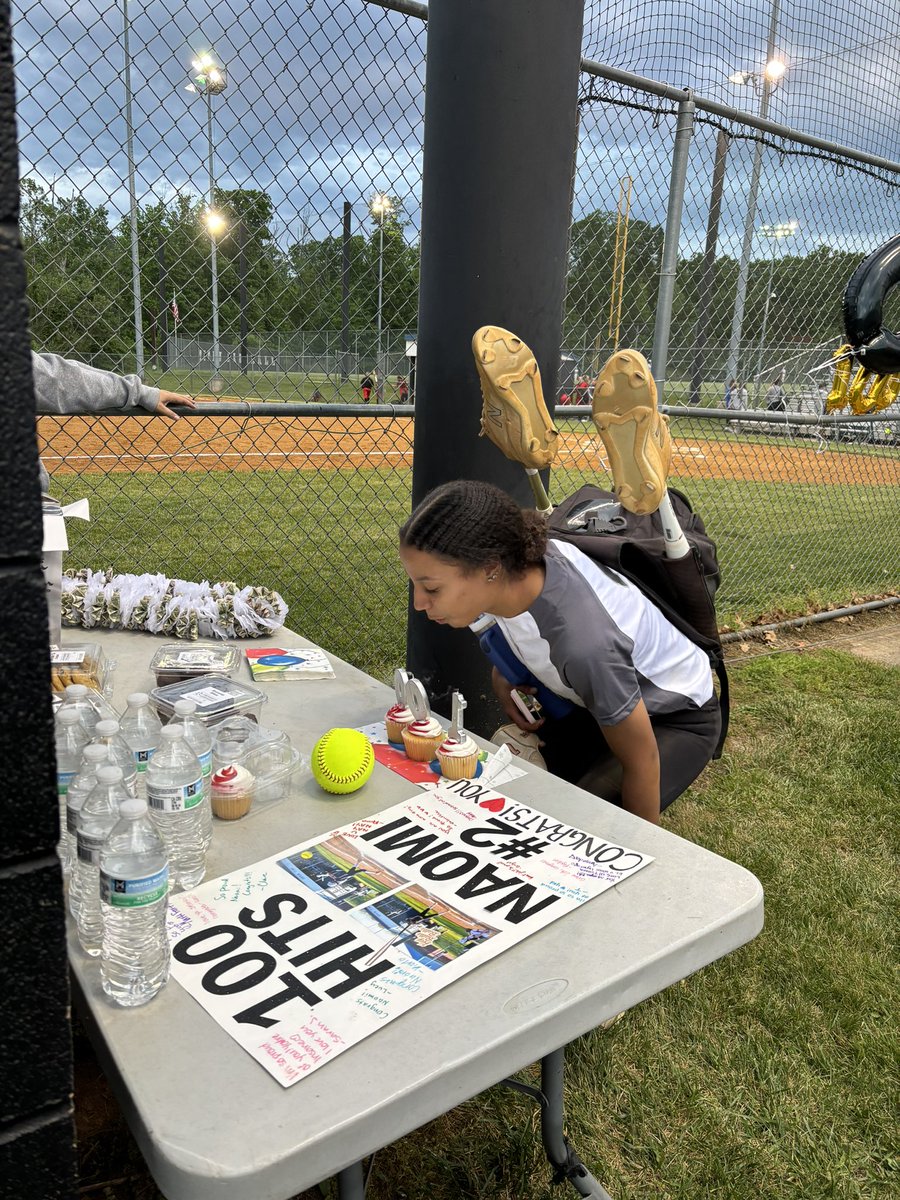 Ruley21's tweet photo. 100 Career High School Hits- So proud of Naomi for her hard work and determination. Congratulations! @LoCoSports @TitanAthletics2 @RuleyNaomi https://t.co/cszN0IQ96T