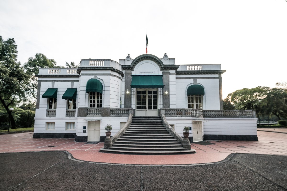 Les informamos que hoy 10 de mayo y el próximo miércoles 15 de mayo Casa del Lago permanecerá cerrada debido al asueto administrativo. Conoce nuestra programación en: casadellago.unam.mx