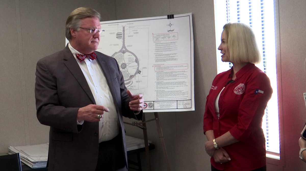 Texas Land Commissioner, Dr. Dawn Buckingham, visited The Hub City earlier today to check on the progress of Lubbock’s Veteran Cemetery. She said that the project is on time and ready for the West Texas community to finally have what they deserve. 🇺🇸