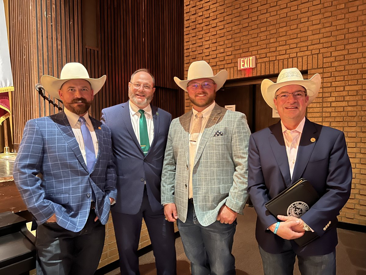 ICYMI: Congratulations to the Ranch & Feedlot Operations Graduates of Clarendon College. Good luck and much success in your future plans, opportunities are within your reach. Thank you to Tye Chesser, Tex Buckhaults, and Austin Adams for the opportunity to address the graduates.