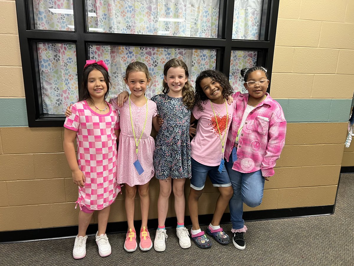 Meet the Pink Ladies!! 🩷They wore my favorite color for Teacher Appreciation Week! <a href="/HumbleISD_LSE/">Lakeshore Elementary</a>