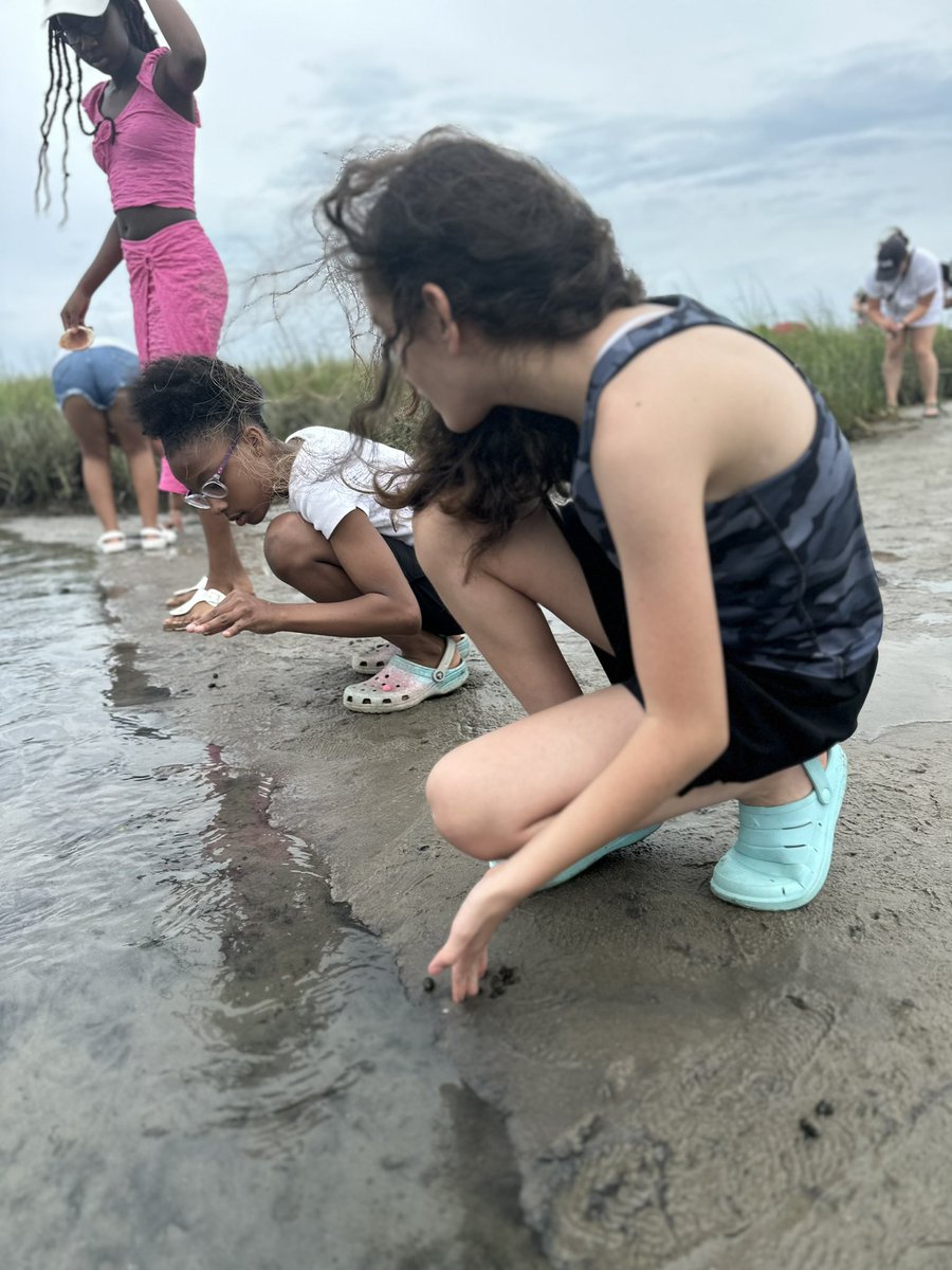 Making an ecosystem, fishing for crabs, and learning about the Periwinkle snail are just a few of the awesome things our 5th graders did on the NC Coast today! 

<a href="/AYCOCKSCHOOL/">Aycock Elem School</a> 
<a href="/VanceCoSchools/">Vance County Schools</a>