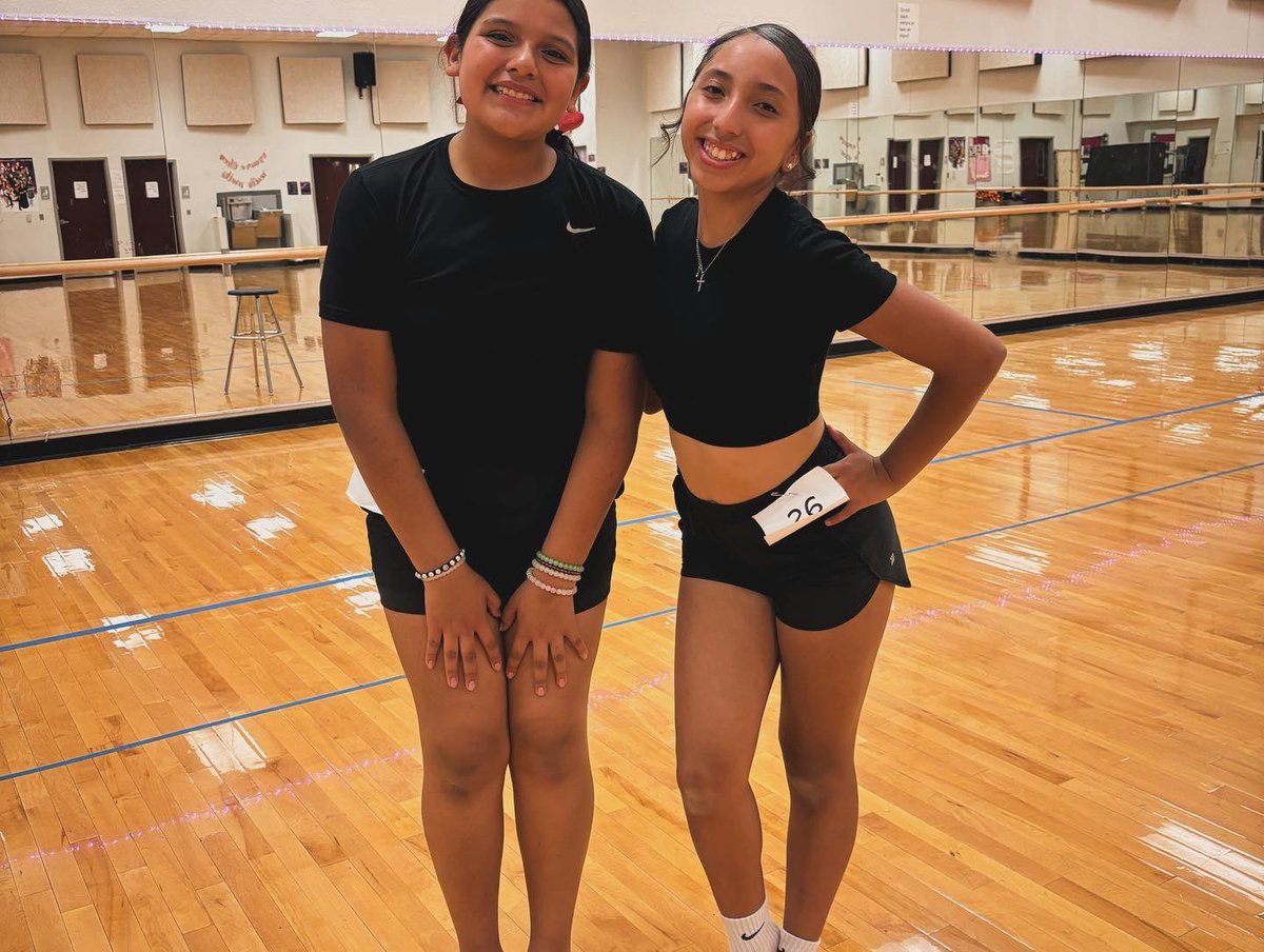 Congratulations to the 2024-2025 Eastlake Cadet Team members!💜 We are so excited to begin our new year together along side the high school team.And congratulations to our captain & co-captain Sofia D. & Isabella O. 🧡 
Here’s to a new year 🤍 
@SISD_FineArts