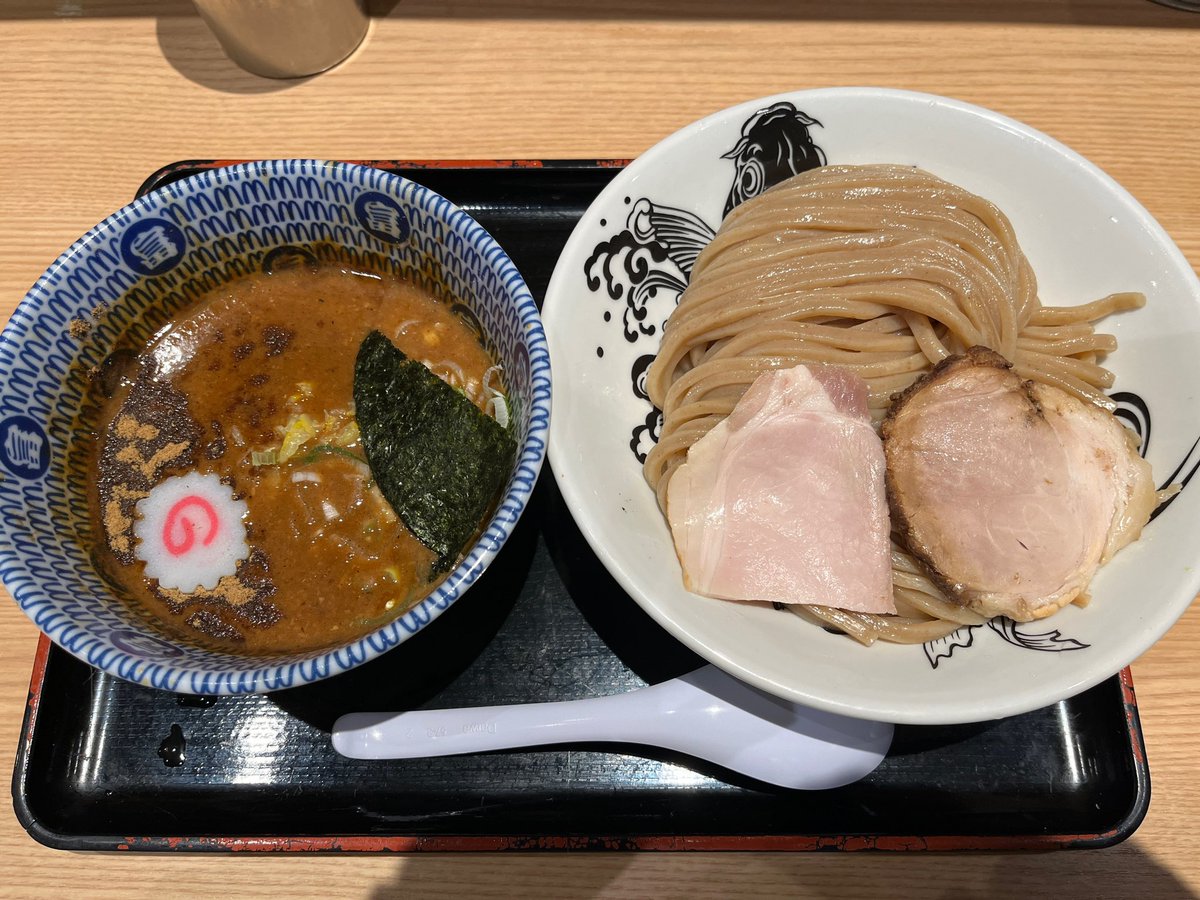 駅中で食べれるのはありがたい‼️