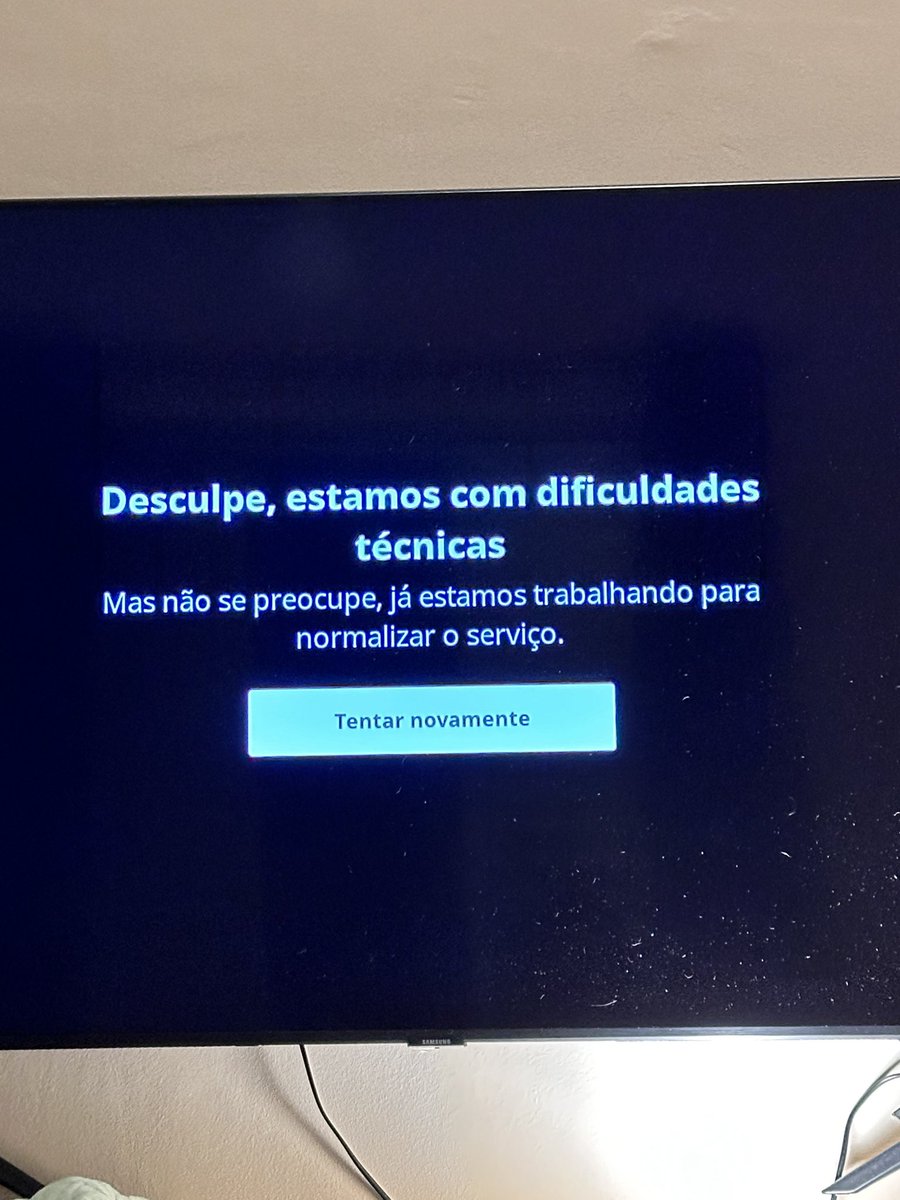 ptcthiry's tweet photo. @globoplay não consigo acessar os conteúdos na minha tv sunsung ,informa que estão com dificuldades técnicas , mas no celular  está funcionando normal,o problema é na tv , não consigo contato pra resolução do problema , não tem como desinstalar pois é um aplicativo básico da tv https://t.co/cc3f5XeIie