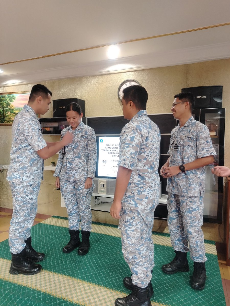 Stesen Komunikasi TLDM Sitiawan (SKS) tweet media