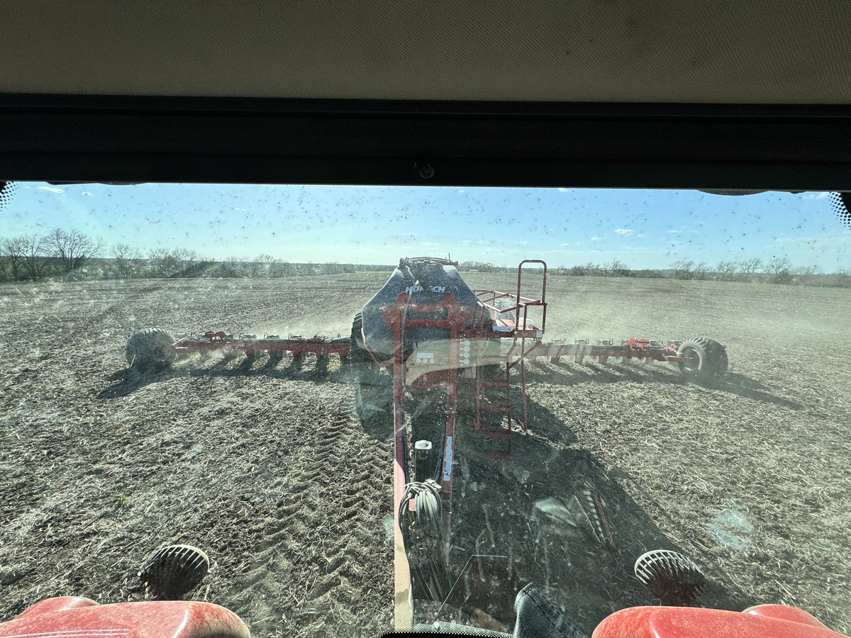 texan40's tweet photo. @rydixon_ Gives the neighbors something to talk about. https://t.co/tNGPqc0TiH