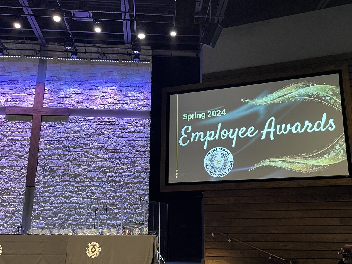 It’s always a fabulous night when we get to see our @CSISD employees be recognized for all of their hard work! We cannot do what we do for the students & families of CSISD without our wonderful employees! #ThankYou #SUCCESScsisd