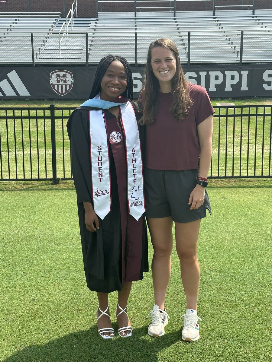 The leader of the keepers, Coach @kgstratton & our newest graduate! 🤩 #HailState🐶