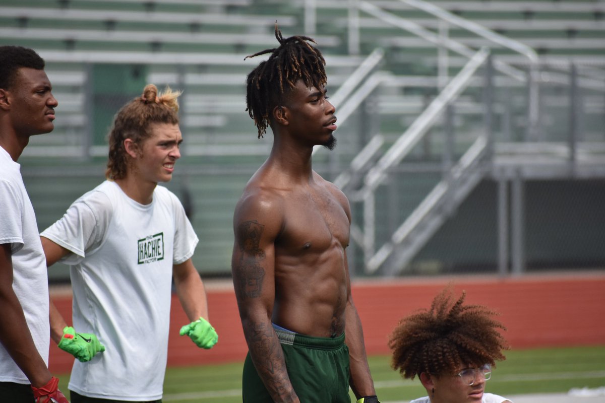 A pair of really talented Waxahachie WR’s were on display today at practice. 

• 2026 WR Kohen Brown: 6-foot WR with Tulsa and UNT offers. 

• 2025 WR Tristian Gardner: 6-foot-2 WR who visited SHSU back in April.  Basketball & track athlete as well.