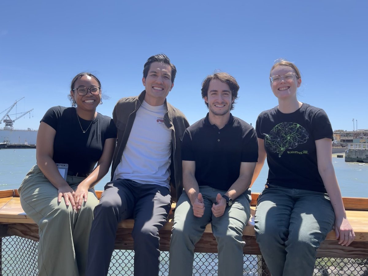Amanda McQuade (@amandakmcquade) on Twitter photo Today we celebrated <a href="/vincentcastllo/">Vincent Castillo</a> who has been our <a href="/KampmannLab/">Kampmann Lab</a> SRA for two years! He accomplished so much in his time here and was an amazing mentor for the newer members of my SRA team. Best of luck to him as he starts his MD/PhD here at UCSF!! 🌟 Today we celebrated <a href="/vincentcastllo/">Vincent Castillo</a> who has been our <a href="/KampmannLab/">Kampmann Lab</a> SRA for two years! He accomplished so much in his time here and was an amazing mentor for the newer members of my SRA team. Best of luck to him as he starts his MD/PhD here at UCSF!! 🌟