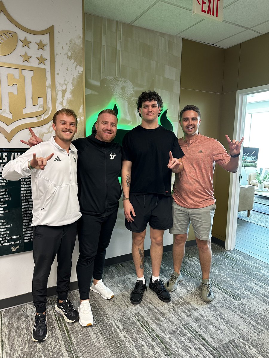 Committed 🤘🏼🤘🏼 <a href="/USFFootball/">USF Football</a> <a href="/CoachGolesh/">Alex Golesh</a>