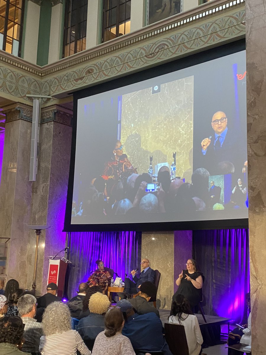Another sellout night at <a href="/prattlibrary/">Pratt Library</a> with <a href="/AliVelshi/">Ali Velshi</a> and <a href="/kayewhitehead/">Black Mommy Activist, PhD🎙</a>