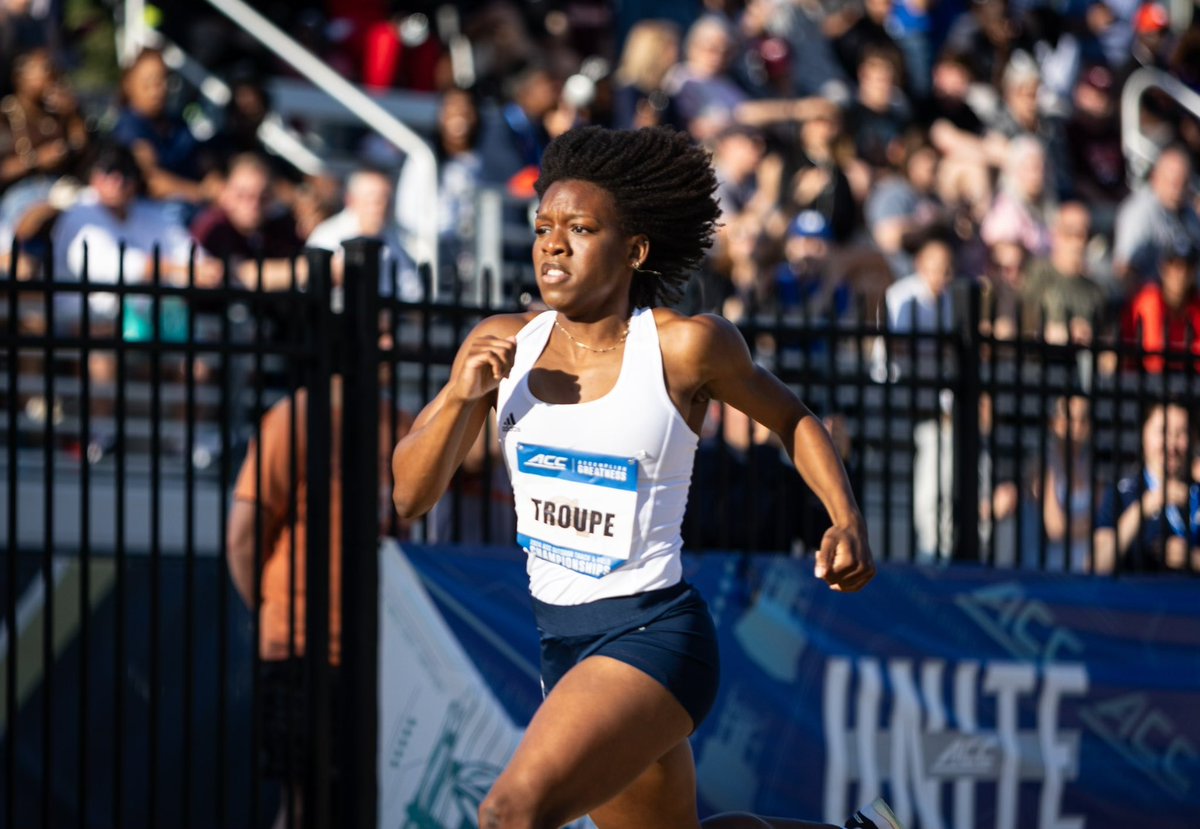 Lydia Troupe ➡️ Finals Troupe has qualified for the Women’s 400M Hurdles Finals ❕ #StingEm🐝