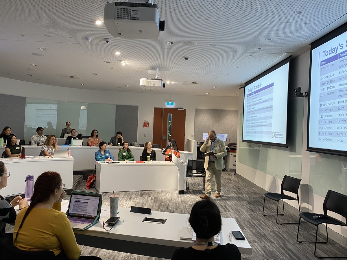 Day 1 @SHPartners #ImpSc Masterclass. Excited for all the networking & working with our clinicians & researchers on their projects to improve healthcare in our partner organisations. @TriggerShep @MitchellSarkies