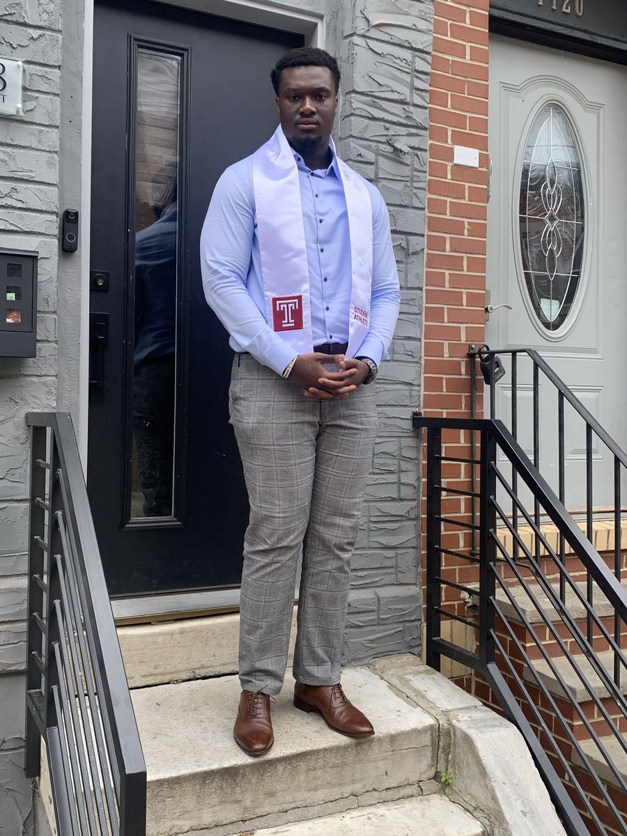 What a lovely day! 👨🏾‍🎓