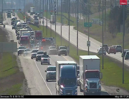 ALERT: Traffic incident on EB Glenmore Tr and 52 St SE, blocking the left lane.   #yyctraffic #yycroads
