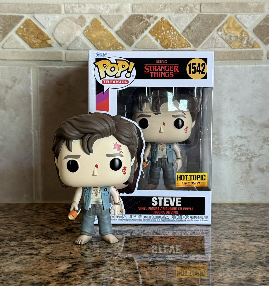 📭📦 Picked up Bloody Steve!
.
#StrangerThings #Netflix #SteveHarrington #Funko #FunkoPop #FunkoPopVinyl #Pop #PopVinyl #Collectibles #Collectible #FunkoCollector #FunkoPops #Collector #Toy #Toys #DisTrackers