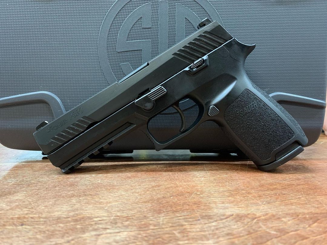 New arrivals!!

Sig Sauer p320 Full Size back in stock #sig #sigsauer #sigp320