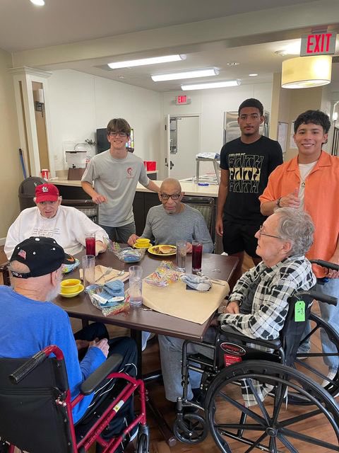 At the end of the day it’s more than what you do on the field.But also how you carry yourself off. Had a memorable day today discussing on having faith in God.And giving back to the elders, who also shared words of wisdom. @CyLakesFCA @CoachCarter_19 @CyLakes_FB @lakes_athletics