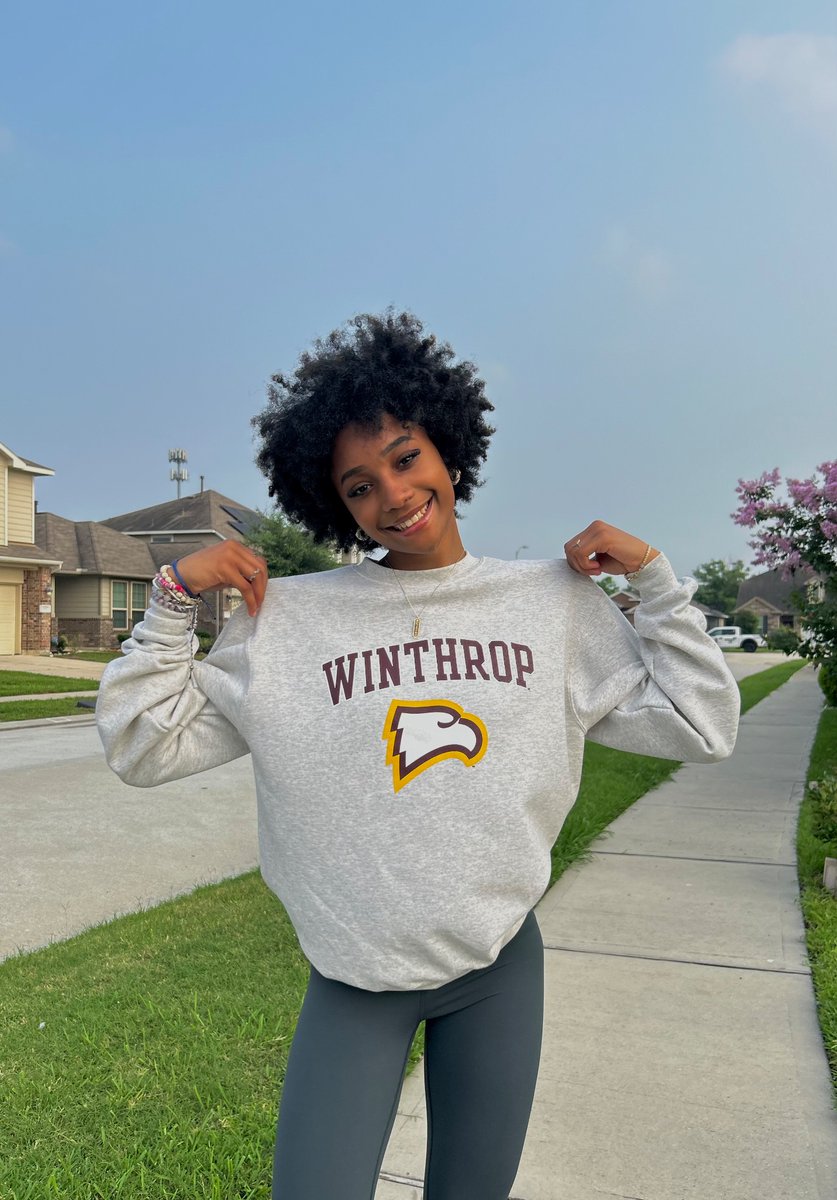 I am so grateful and excited to announce my verbal commitment to continue my academics and athletic career playing D1 volleyball at Winthrop University!!! Thank you God for blessing me with this opportunity, Thank You to my parents who gave alot for me to play this game, my…