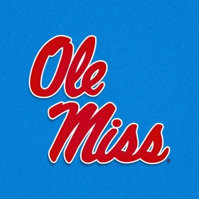 We really appreciate @CoachJoeCox from @OleMissFB for coming by to recruit our @HammondFootball players! Thanks for taking the time, coach!