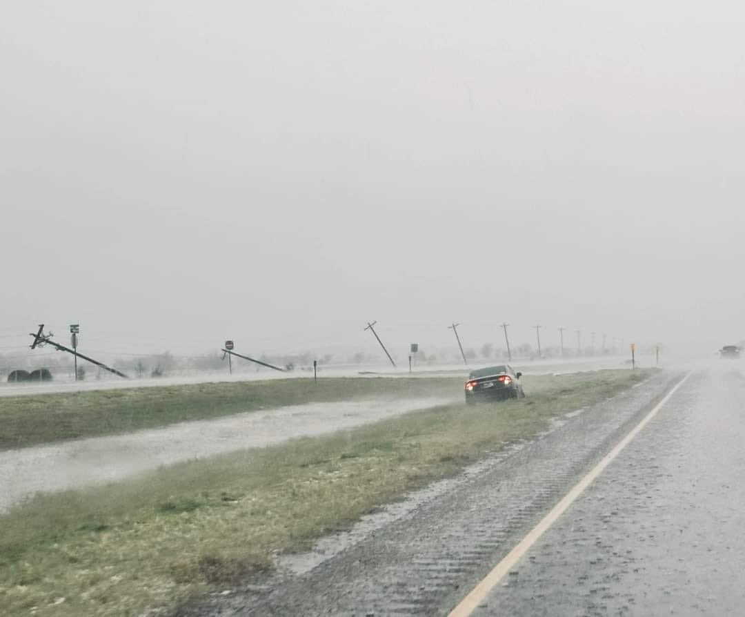 NETexasMedia's tweet image. Damage coming in from Delta County after reported tornado went through the area. #txwx