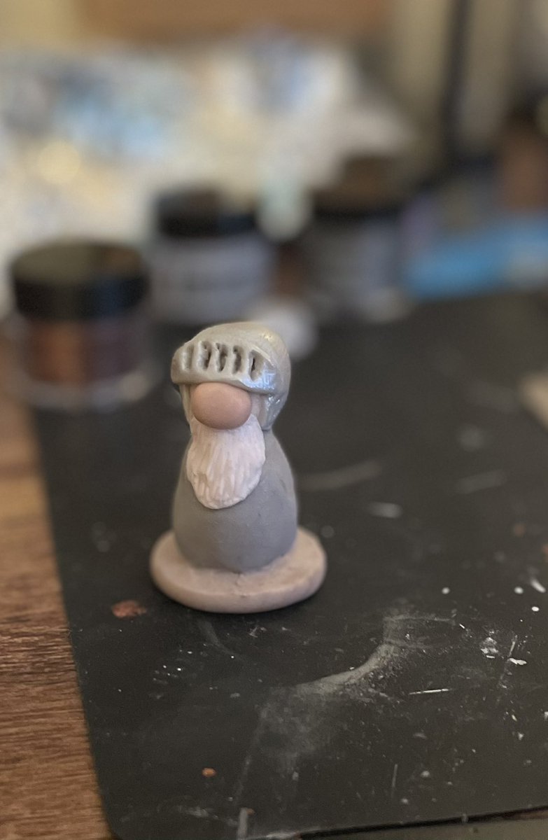 mimsigiggles's tweet photo. Progress on the super secret project
#DragonessArts #ClayCreations #SuperSecretProject https://t.co/wlnMG4zHfH
