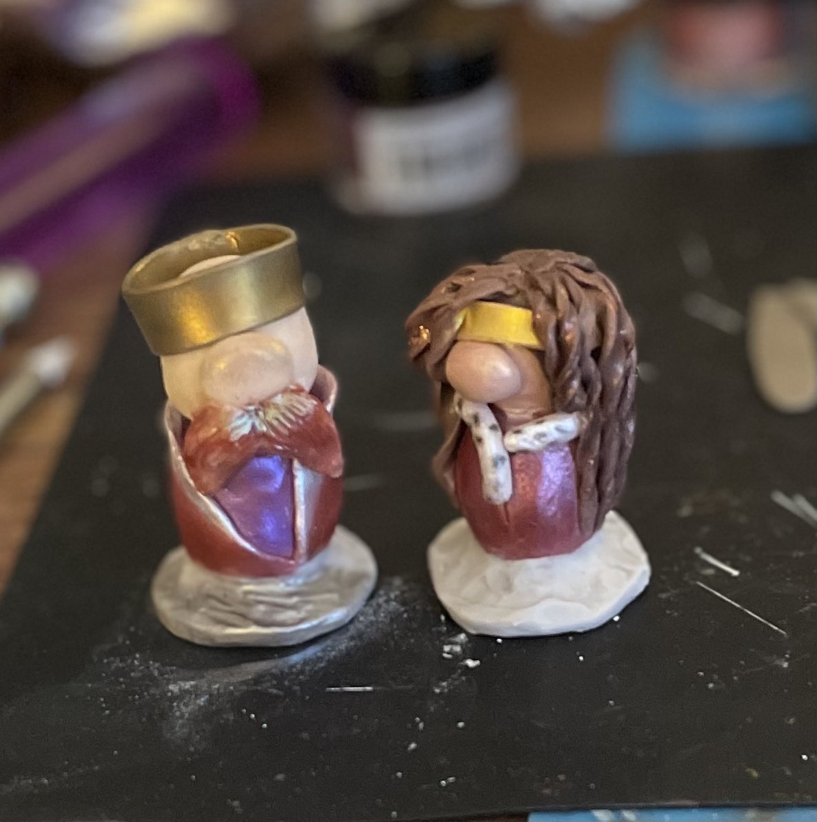 mimsigiggles's tweet photo. Progress on the super secret project
#DragonessArts #ClayCreations #SuperSecretProject https://t.co/wlnMG4zHfH