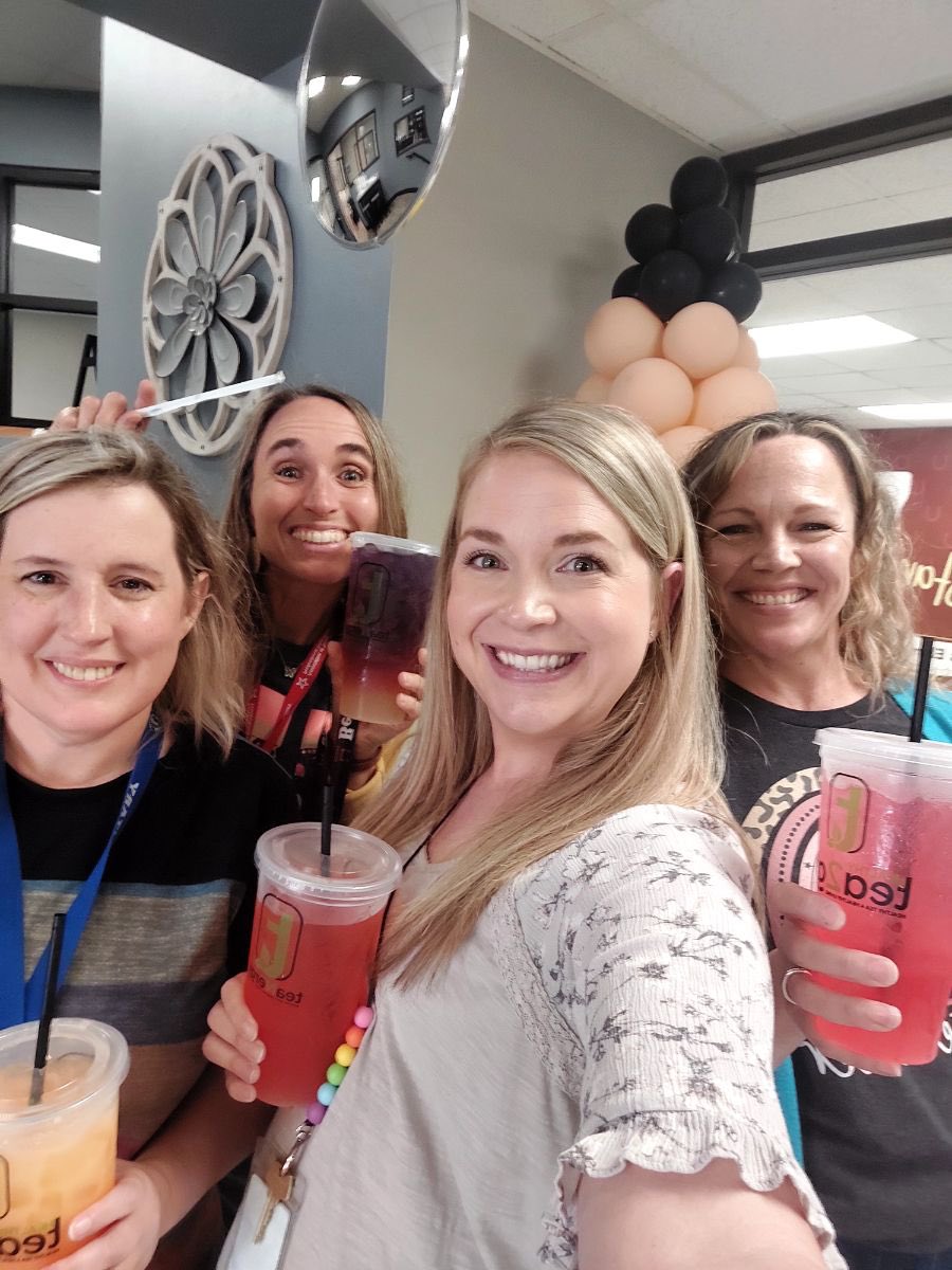 nessberna's tweet photo. Thank you Williams Elementary for treating us like family during Teacher Appreciation! We enjoyed the goodies while working on your campus! @MagnoliaISD https://t.co/nIT0bXKWSa