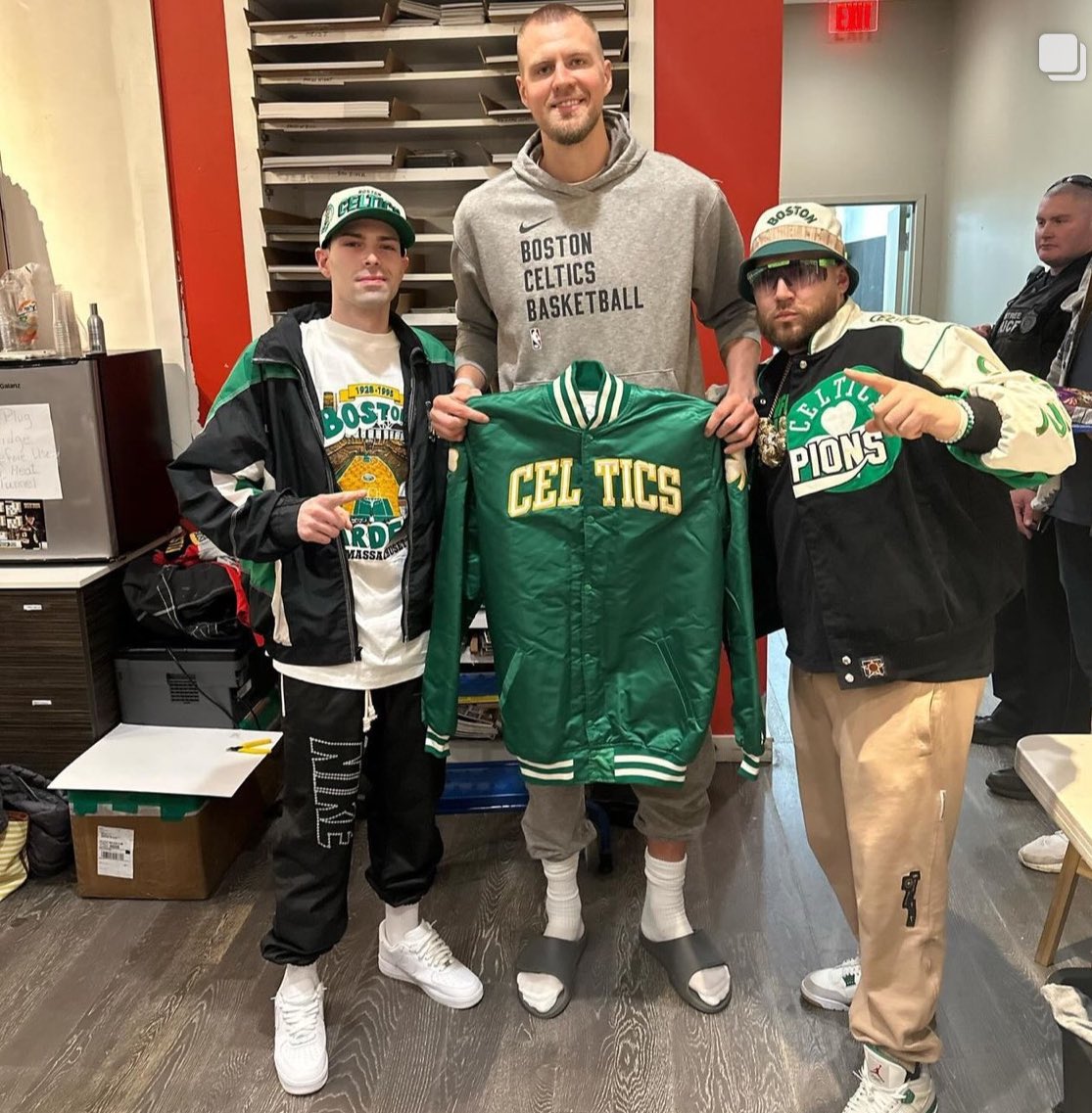 Kristaps Porzingis is now a Bostonian so I had to bless him with that Celtics vintage jacket ☘️ GRD 🤝 KP