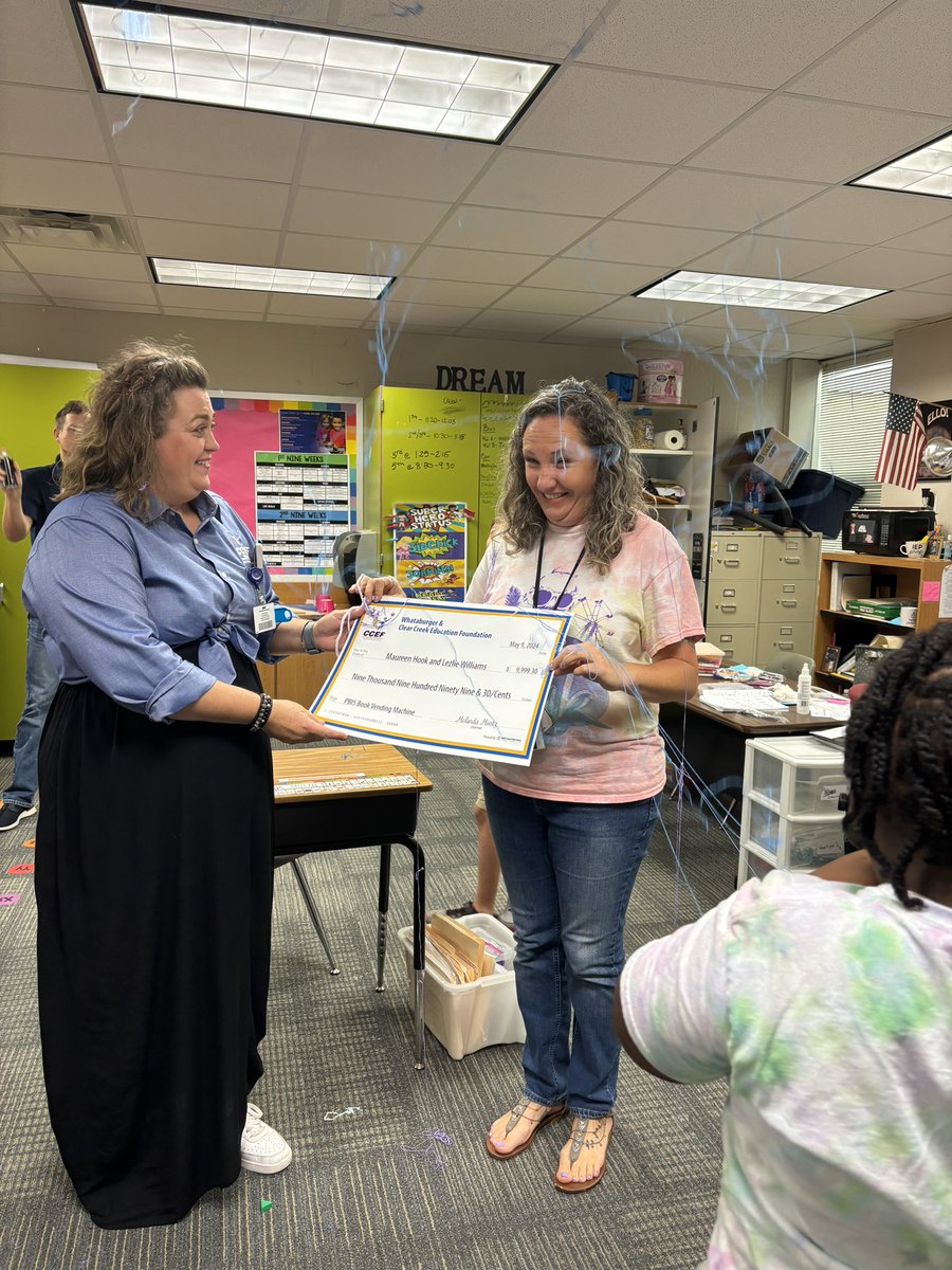 The CCEF Prize Patrol surprised Mrs. Hook & Ms. Williams today! Thank you Clear Creek Education Foundation for supporting our students and teachers! @ccisd_ef @KarenEngle